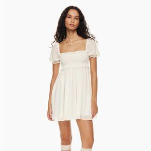 Aritzia Sunday Best Hadley Dress